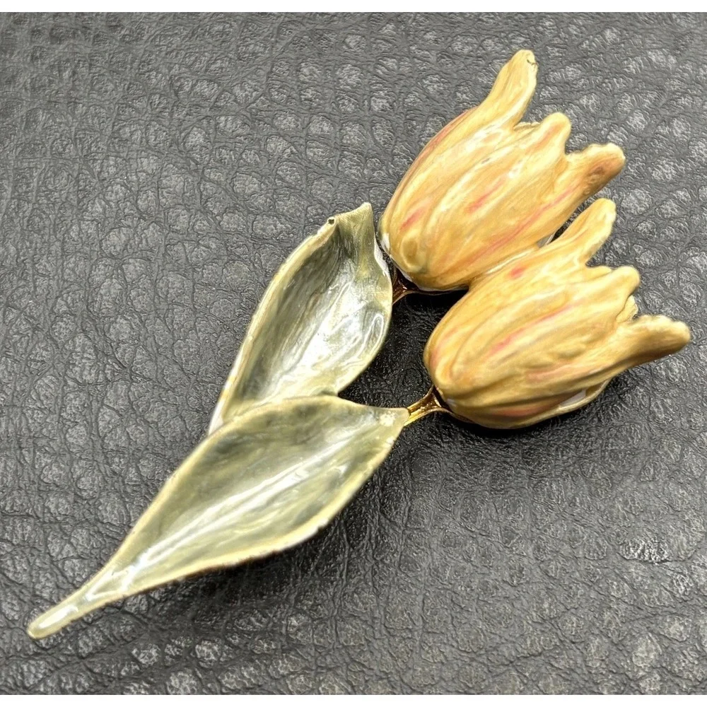Vintage Enamel Tulip Flower Bouquet Brooch Pin Gold Tone